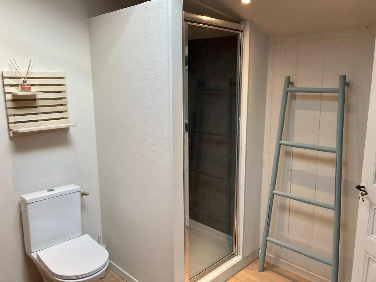 16 Bis-Gite-Hotel-Studio Marssac-sur-Tarn 0*,  Frankrig